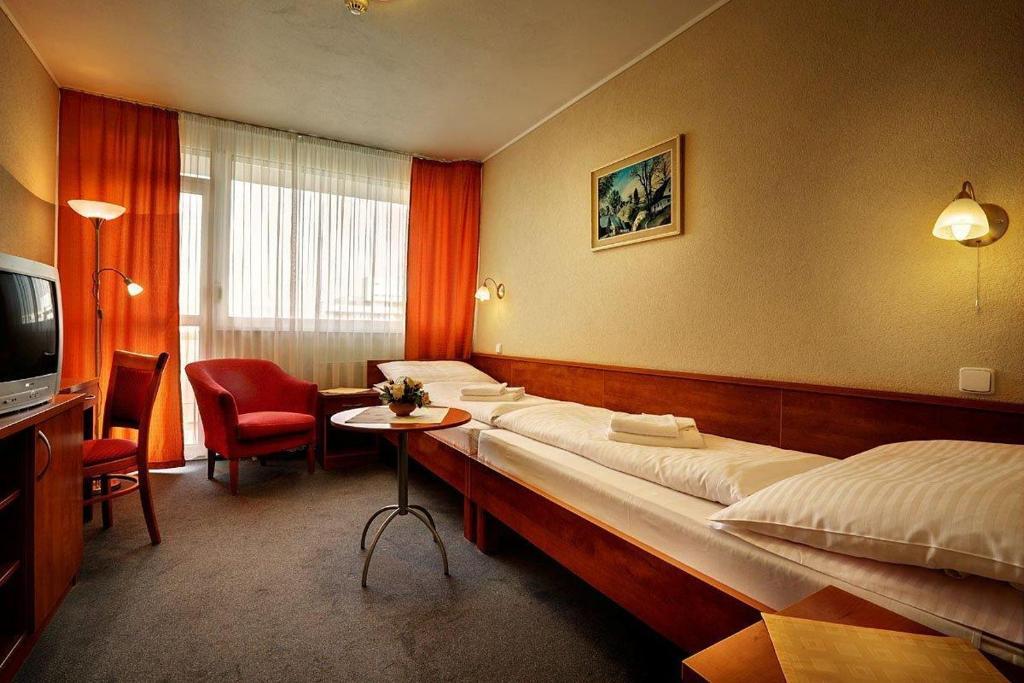 Kupelny Hotel Rubin Дудинце Стая снимка