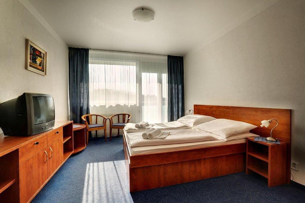 Kupelny Hotel Rubin Дудинце Стая снимка